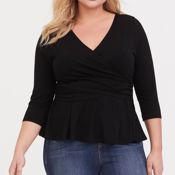 *NWT* SUPER SOFT BLACK OR WHITE SURPLICE PEPLUM TOP - Picture 5 of 14